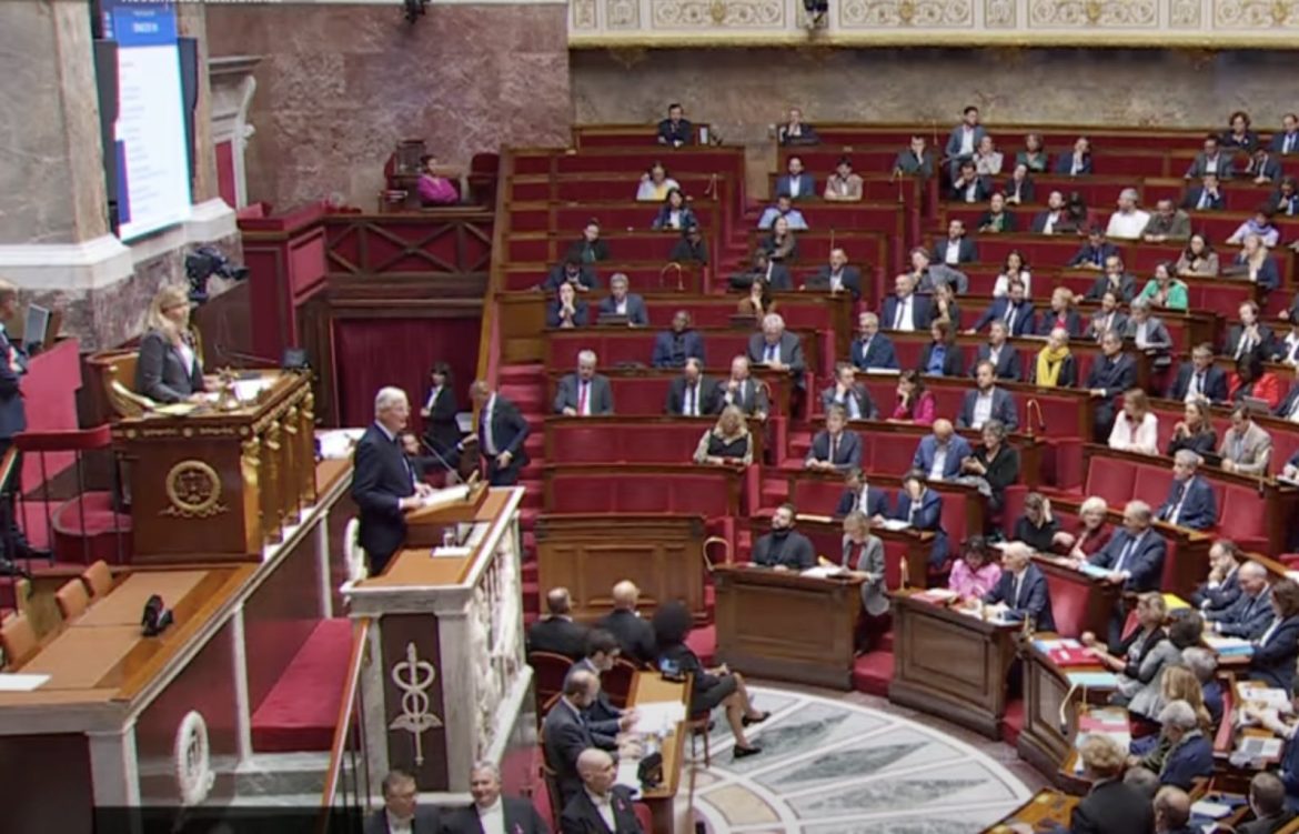 Barnier Government Survives First Motion of No Confidence