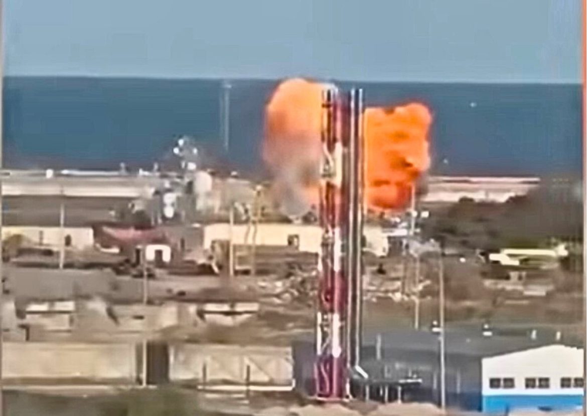 Russian Frigates Damaged as Ukraine Expands Drone Reach to Caspian