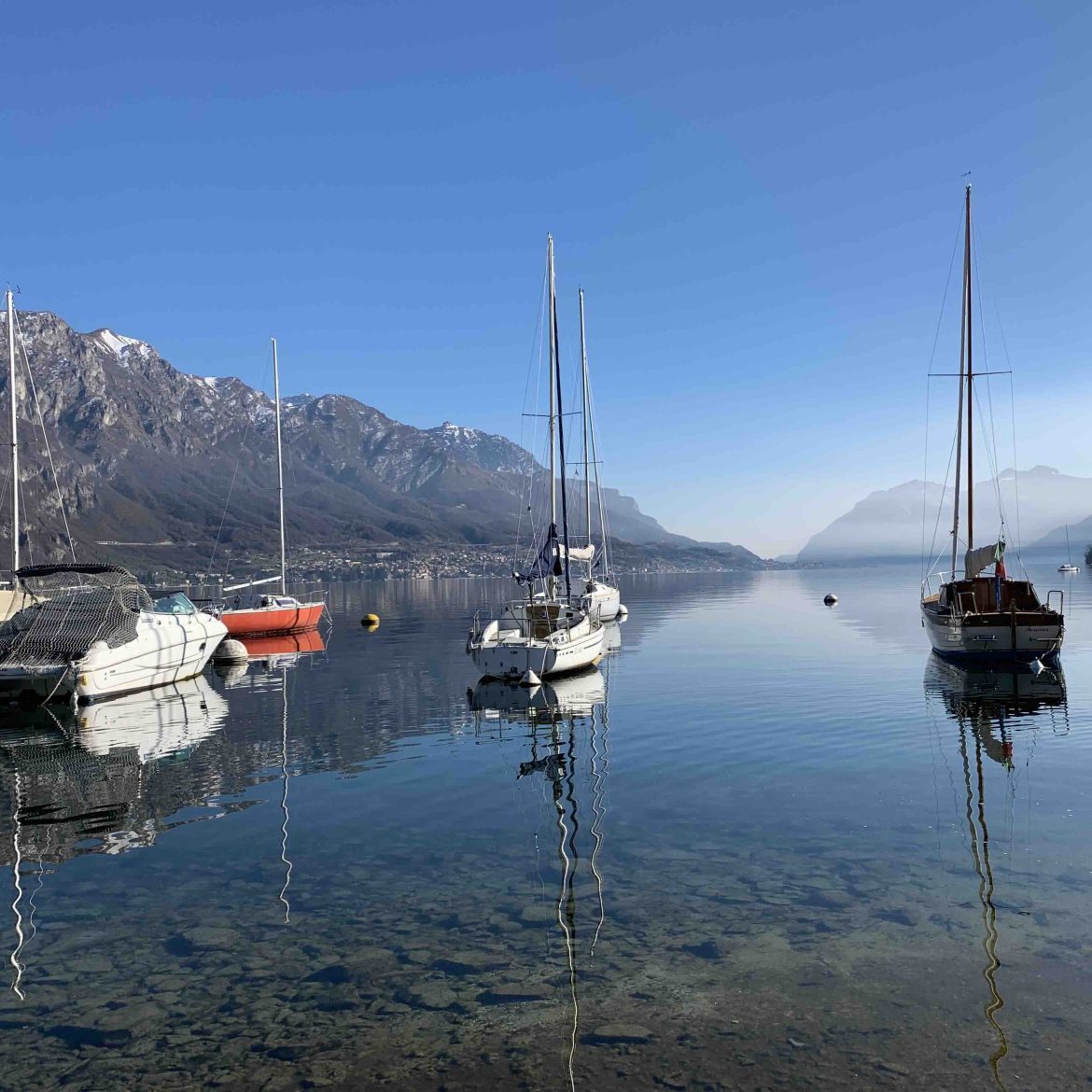 Lake Como: A Winter Wonderland of Tranquillity and Festive Charm