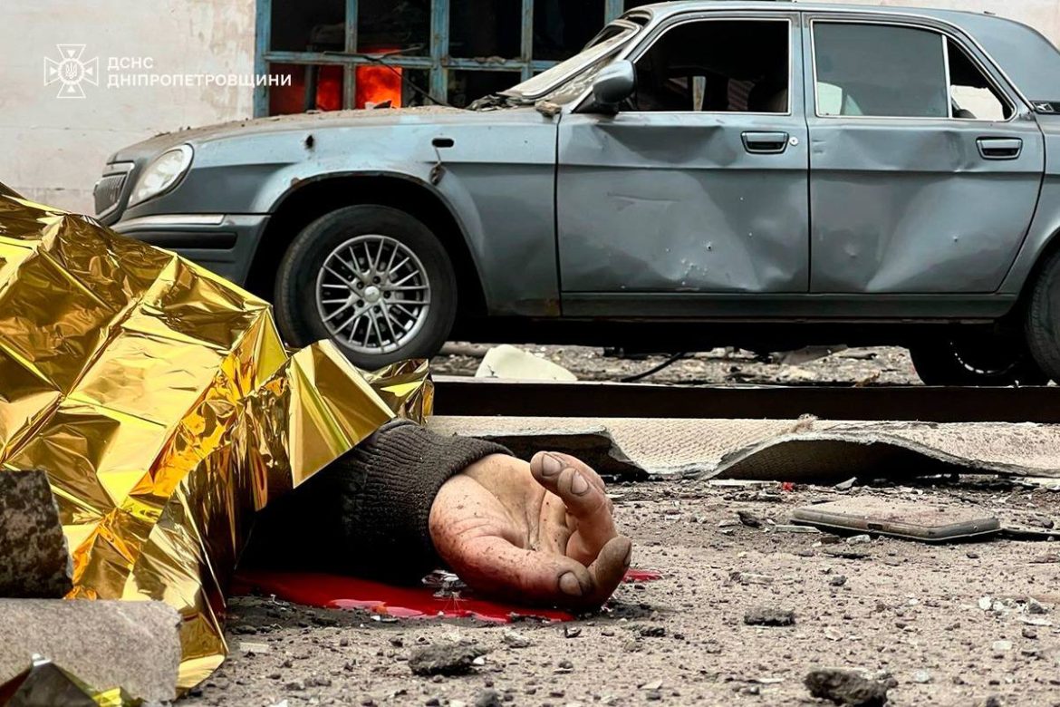Four Killed in Russian Strike on Ukrainian Industrial City