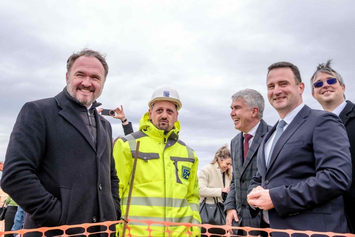 EU to Relaunch Gas Demand Pooling as Bloc Accelerates Exit from Russian Energy EU to Relaunch Gas Demand Pooling as Bloc Accelerates Exit from Russian Energy