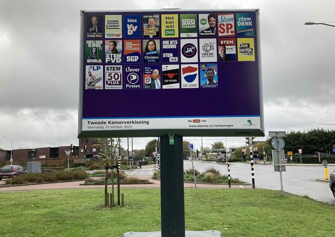 Netherlands votes in cliff-edge election dominated by immigration and housing Netherlands votes in cliff-edge election dominated by immigration and housing