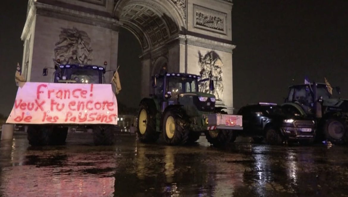 French farmers bring tractors to Paris in protest over EU–Mercosur deal