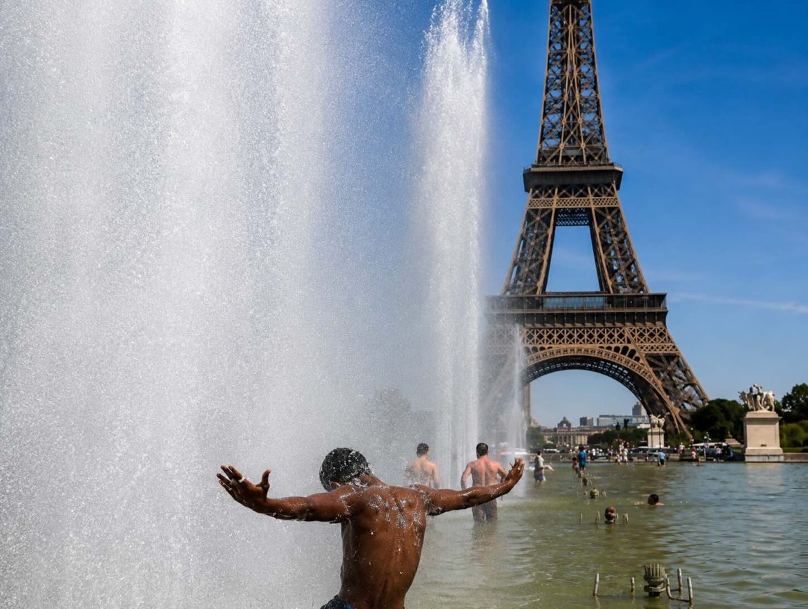 France Keeps Heat Emergency Plan at Highest Level After Excess-Death Estimate